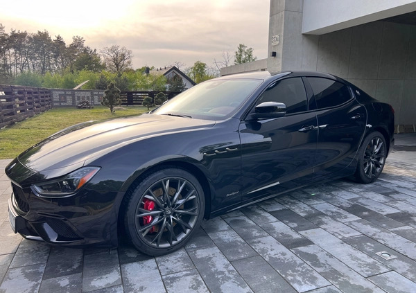 Maserati Ghibli cena 269000 przebieg: 25500, rok produkcji 2020 z Sępopol małe 596
